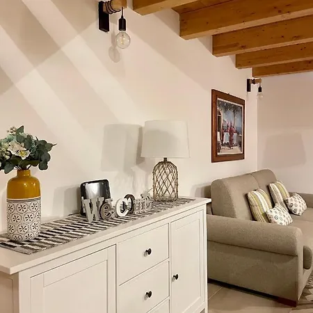 A Casa Di Dora Bari